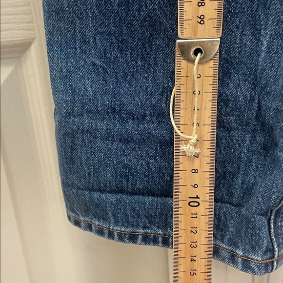 Aritzia - The Nina Stovepipe Highrise Tapered Organic Denim Jeans Blue  30 x 31 - Picture 7 of 14